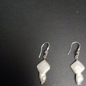 Freshwater Pearls Dangle White Earrings